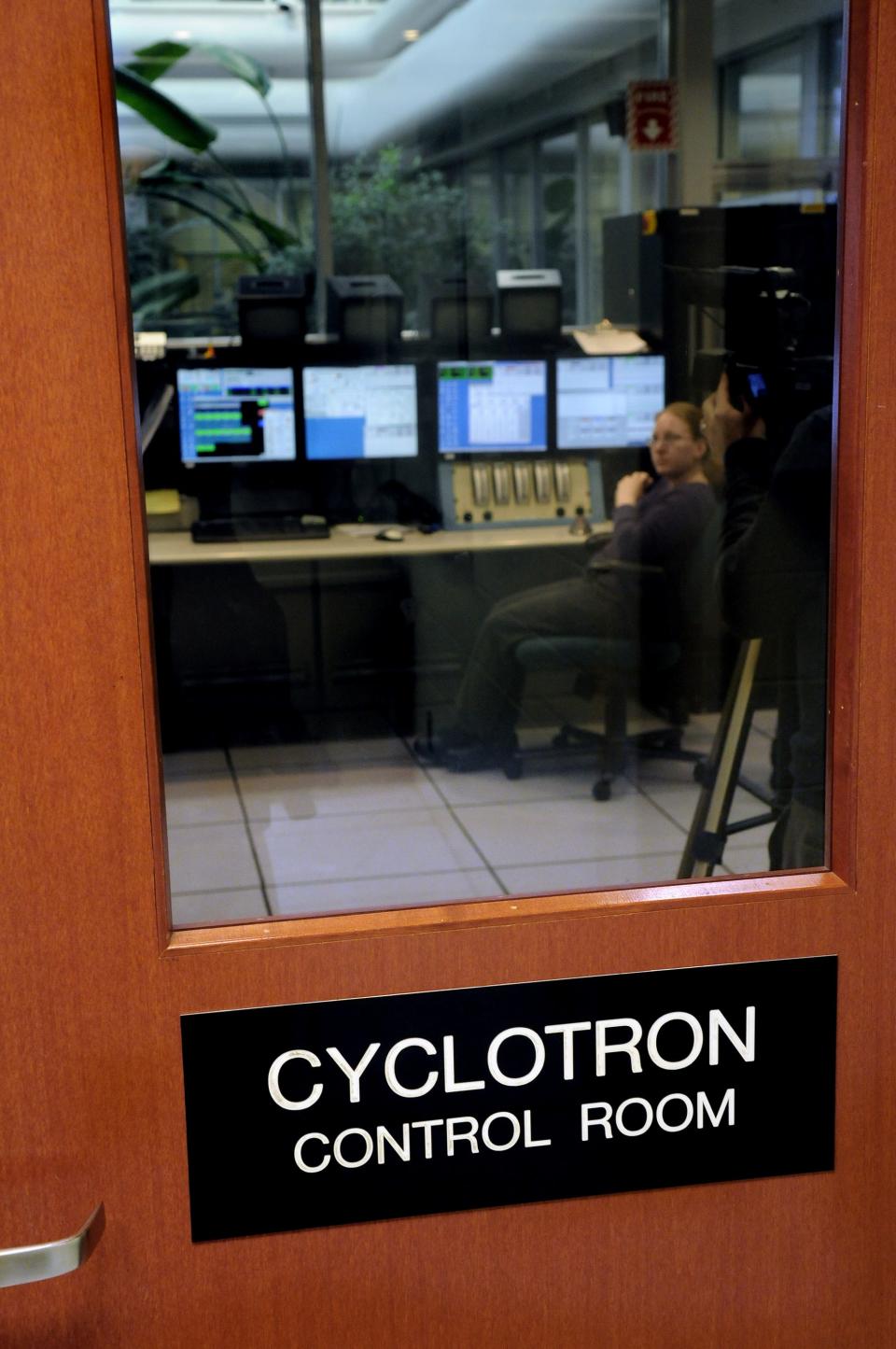 The cyclotron control room  at the National Superconducting Cyclotron Laboratory at MSU on Thursday Dec. 11, 2008, in East Lansing.