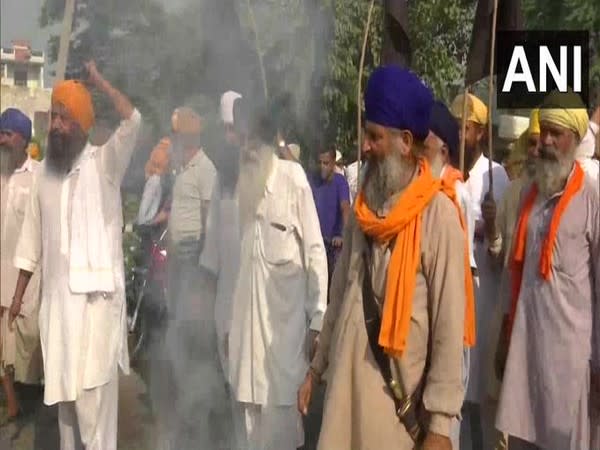 A group of farmers protesting in Amritsar, Punjab on Saturday. Photo/ANI