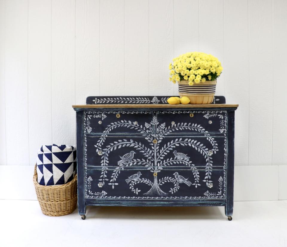 18. MIMIC THE LOOK OF FOLK-ART PAINTED FURNITURE