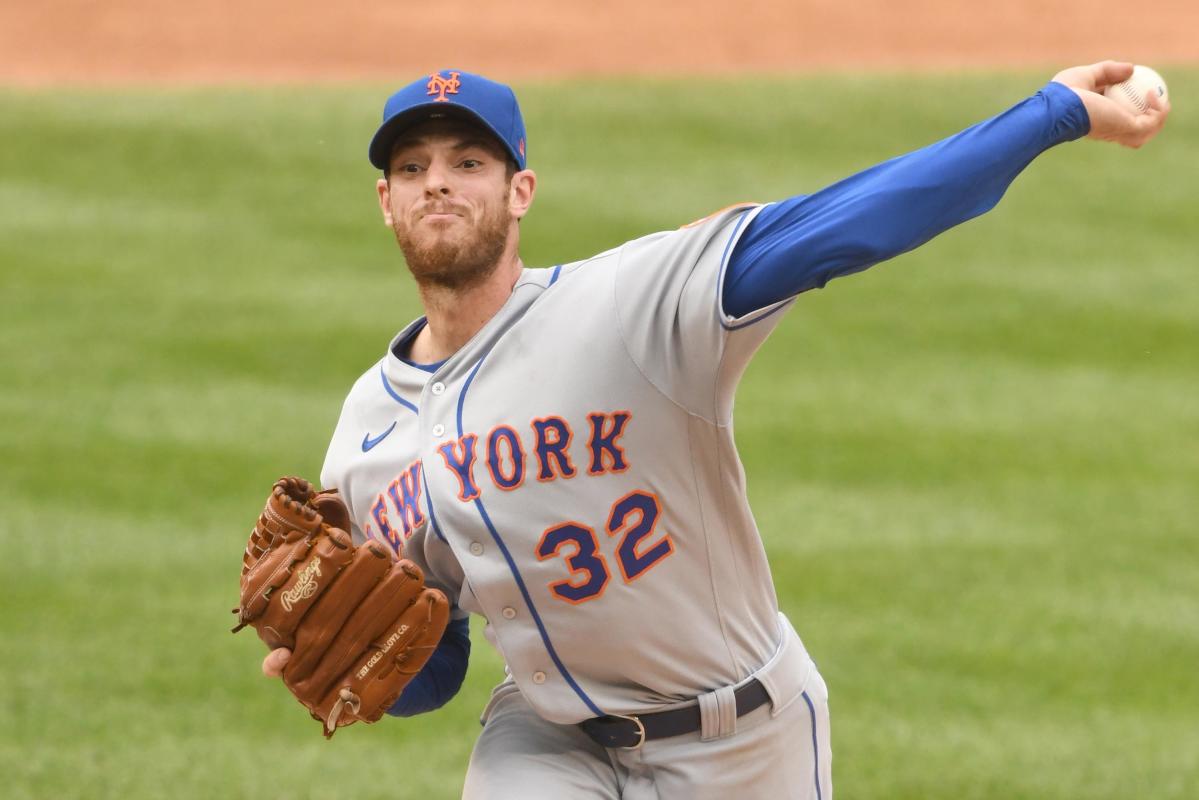 New York Mets starting pitcher Steven Matz throws a strike - Gold Medal  Impressions