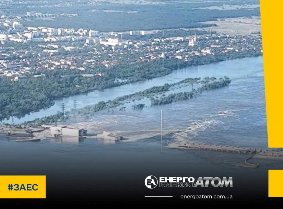 烏克蘭南部赫松州卡科夫卡（Kakhovka）水壩6日遭炸毀，大量儲水傾洩而出。路透社