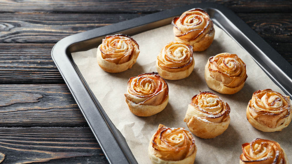  Baking sheet with food on it. 