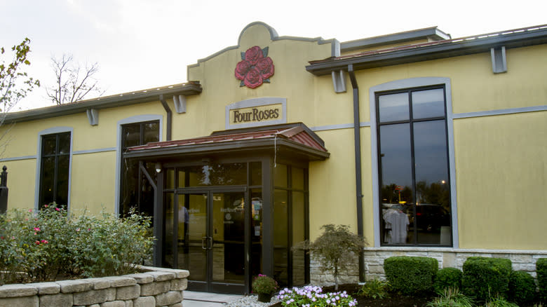 Four Roses visitor centre