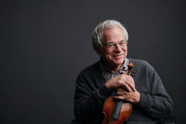 Violinist Itzhak Perlman will perform with the New Albany Symphony Orchestra next April.