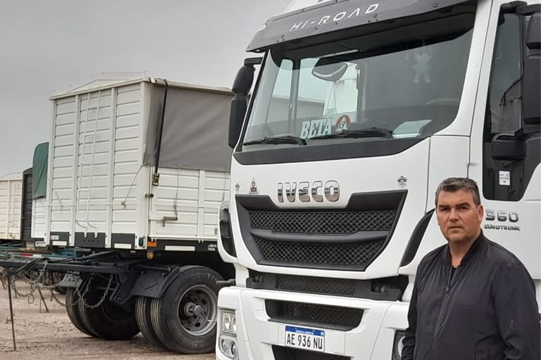 Guillermo Arroyabe, transportista en Amenábar, Santa Fe