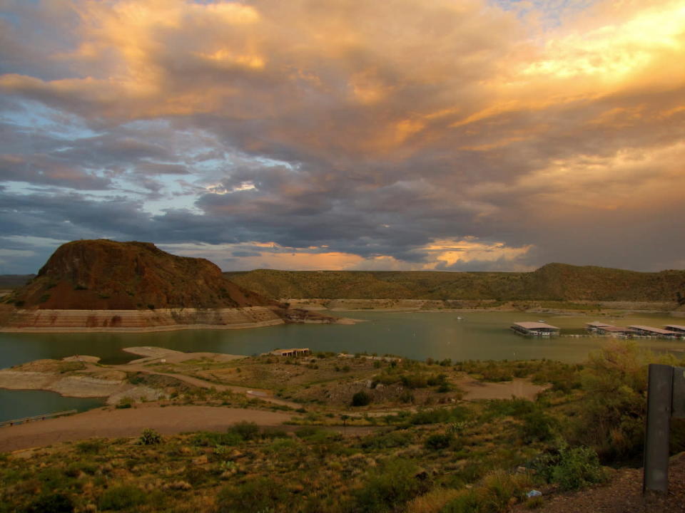 New Mexico: Elephant Butte Lake State Park, Sierra County
