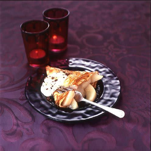 Pancakes with spiced pears