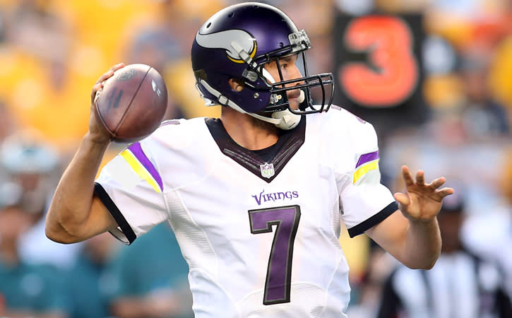 Minnesota Vikings elevate QB Taylor Heinicke to the main roster