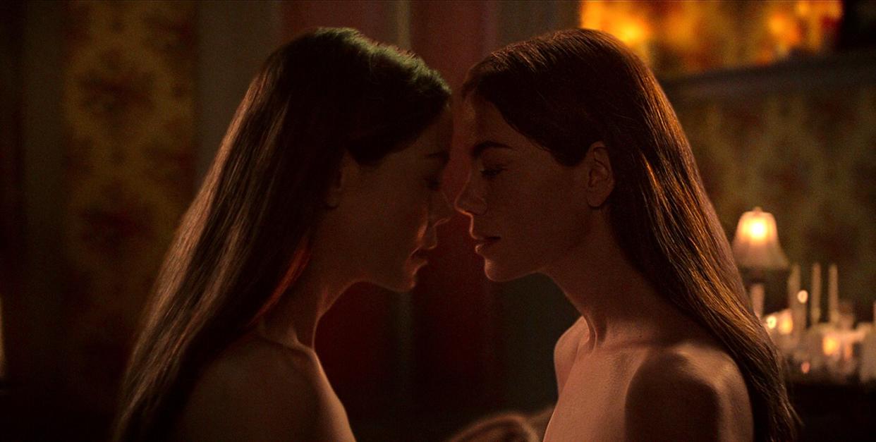 Michelle Monaghan as Gina and Leni McCleary in episode 103 of Echoes.