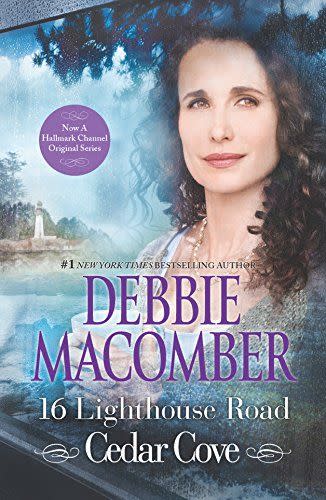 16 Lighthouse Road (A Cedar Cove Novel, Book 1)