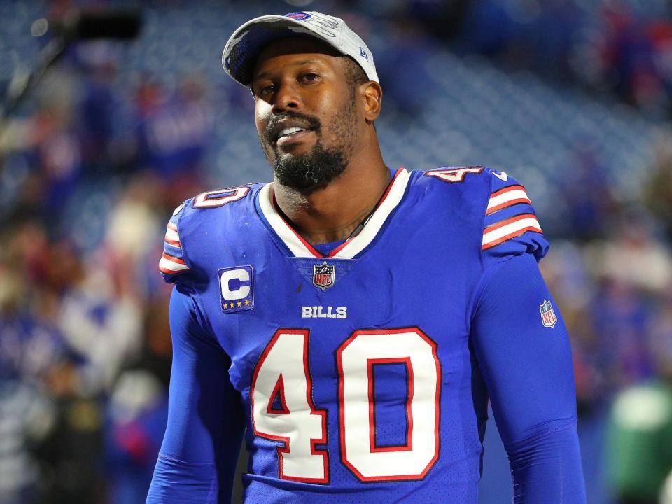 Von Miller looks on during a Bills game.