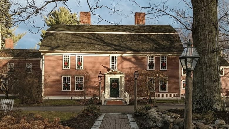 Longfellow's Wayside Inn on street