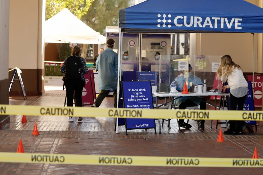 LOS ANGELES CA. DECEMBER 1, 2020 - A coronavirus testing center at Union Station that had been set to close for a movie shoot was open and accepting appointments Tuesday morning, December 1, 2020. Mayor Eric Garcetti announced the change of course in a tweet just after midnight after the closure was publicized by a homeless advocacy group. (Al Seib / Los Angeles Times)