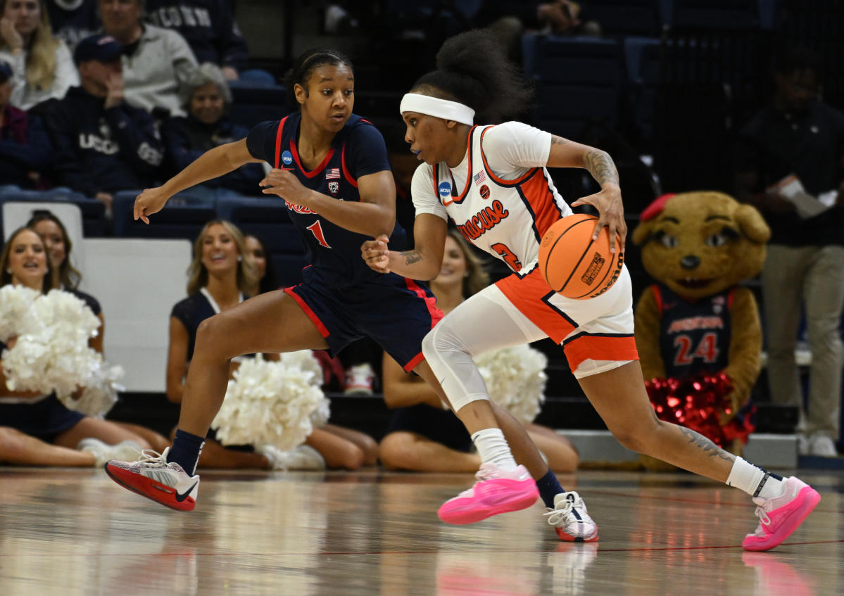 March Madness Dyaisha Fair rallies Syracuse past Arizona with personal