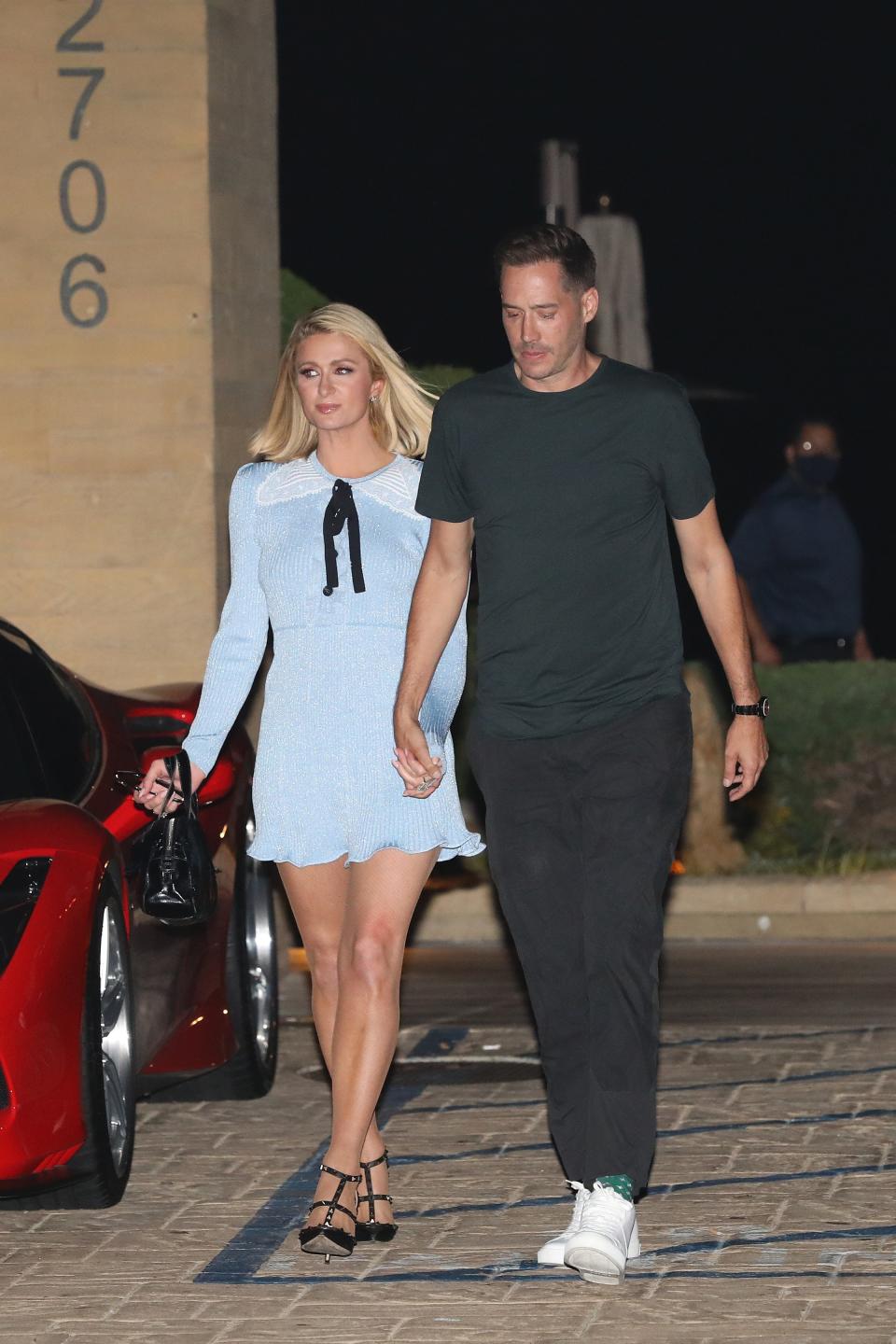 Paris Hilton and Carter Reum leave Nobu Malibu. - Credit: Photographer Group/MEGA