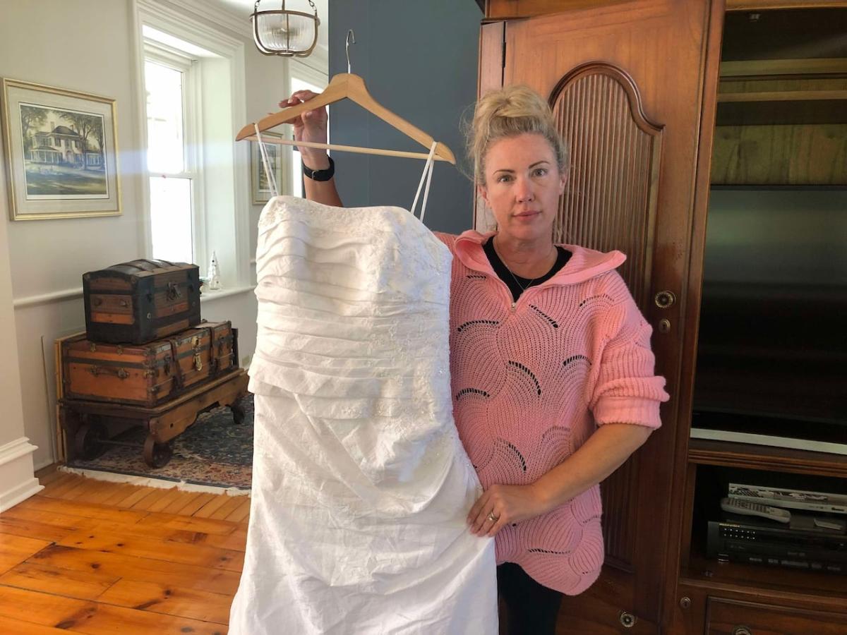 16 years after her wedding, this Guelph woman opens package with gown to find it’s not hers