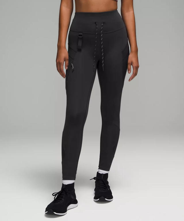 Lace Race High-Waist Legging