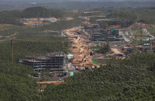 Jakarta ist die Hauptstadt Indonesiens und die größte Stadt des Landes – bis jetzt. - Copyright: Construction is underway on Nusantara.Firdaus Wajidi/Anadolu/Getty Images