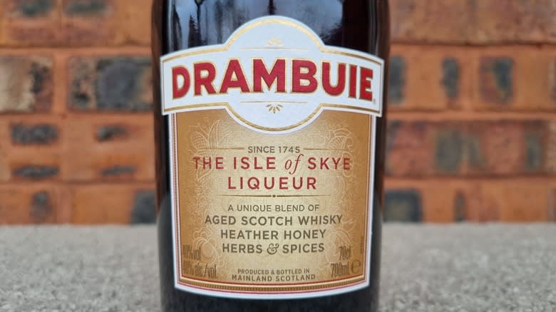 Drambuie label close up