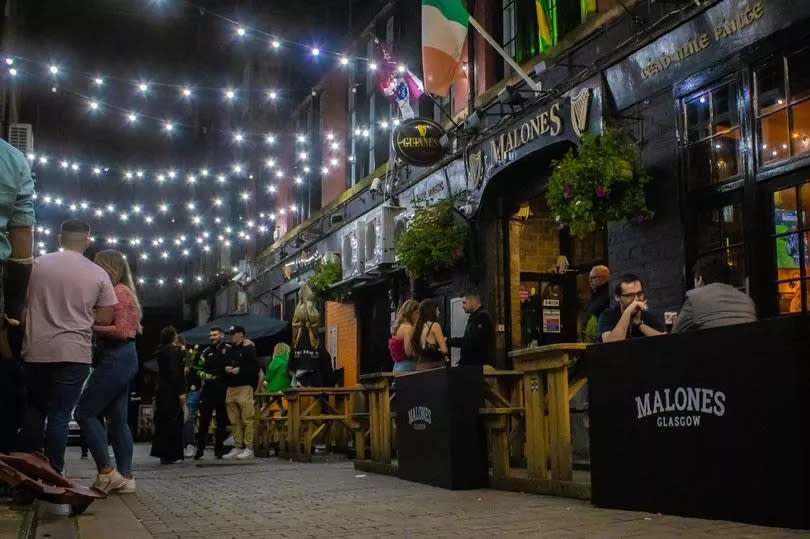 Malones Irish Bar, Sauchiehall Street Lane