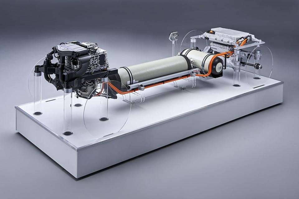 這才是真正潔淨而取之不盡的綠能，BMW公布新世代氫燃料電池車i H