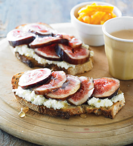 My Simple Figs On Toast With Ricotta