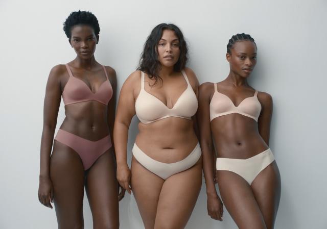 The New Size-Inclusive Bra Campaign From Victoria's Secret Stopped Us In  Our Tracks