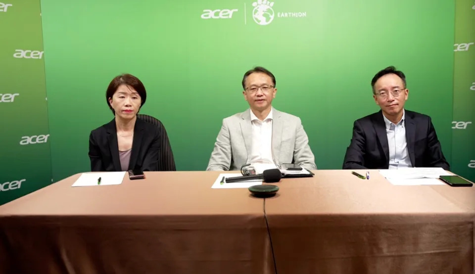 &#x005b8f;&#x007881;&#x008209;&#x008fa6;&#x00300c;Acer Green Day&#x00300d;&#x00ff0c;&#x008463;&#x004e8b;&#x009577;&#x009673;&#x004fca;&#x008056;&#x00ff08;&#x004e2d;&#x00ff09;&#x003001;&#x005171;&#x00540c;&#x0071df;&#x00904b;&#x009577;&#x009ad8;&#x006a39;&#x00570b;&#x00ff08;&#x0053f3;&#x00ff09;&#x003001;&#x009ec3;&#x008cc7;&#x005a77;&#x00ff08;&#x005de6;&#x00ff09;&#x004e00;&#x008d77;&#x005206;&#x004eab;&#x005b8f;&#x007881;&#x005f9e;&#x007522;&#x0054c1;&#x008a2d;&#x008a08;&#x0088fd;&#x009020;&#x003001;&#x005305;&#x0088dd;&#x003001;&#x007269;&#x006d41;&#x00751a;&#x0081f3;&#x0056de;&#x006536;&#x004f5c;&#x006cd5;&#x00ff0c;&#x004e26;&#x00651c;&#x00624b;&#x004f9b;&#x0061c9;&#x0093c8;&#x00671d;&#x005411;&#x007da0;&#x008272;&#x006c38;&#x007e8c;&#x0076ee;&#x006a19;&#x009081;&#x009032;&#x003002;&#x005716;&#x00ff0f;&#x008a18;&#x008005;&#x005442;&#x004fca;&#x005100;&#x00651d;