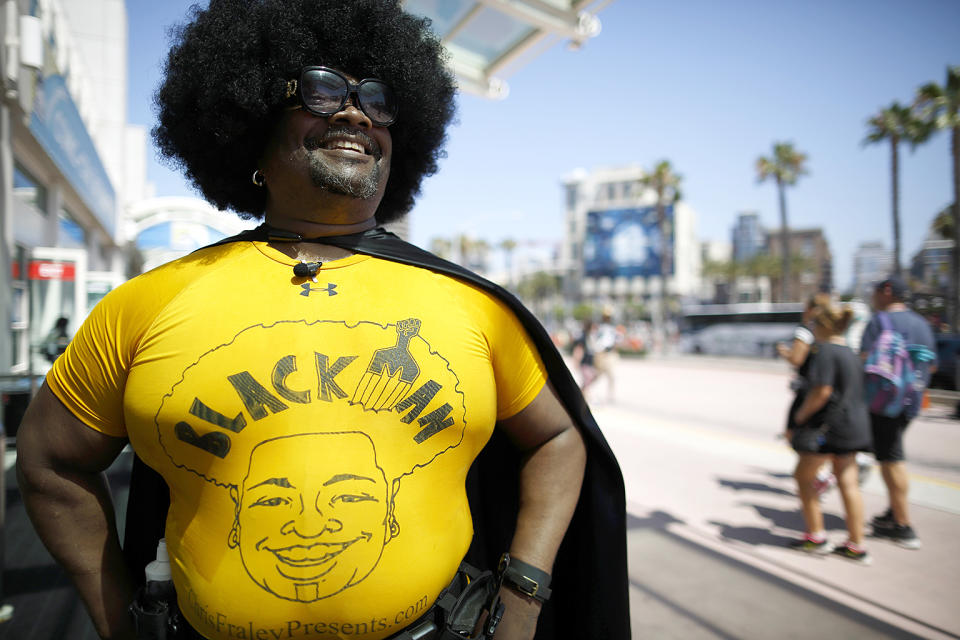 <p>Chris Fraley dresses as a character he calls “Blackman” at Comic-Con International on July 19, 2018, in San Diego. (Photo: Gregory Bull/AP) </p>