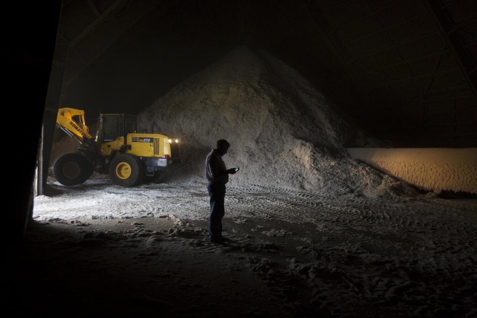 The Wider Image: The Legacy of "King Cotton" in the American South