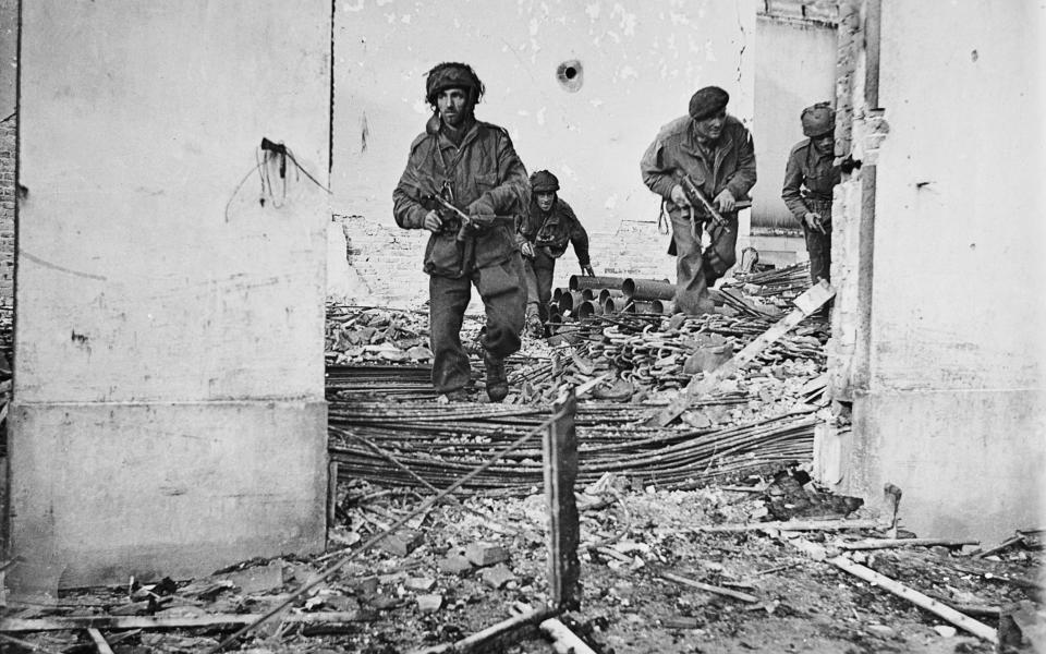 Four British paratroopers retreated to Oosterbeek after it was clear Operation Market Garden had failed
