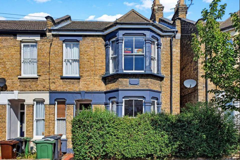 A two-bedroom maisonette in Newport Road (Rightmove)