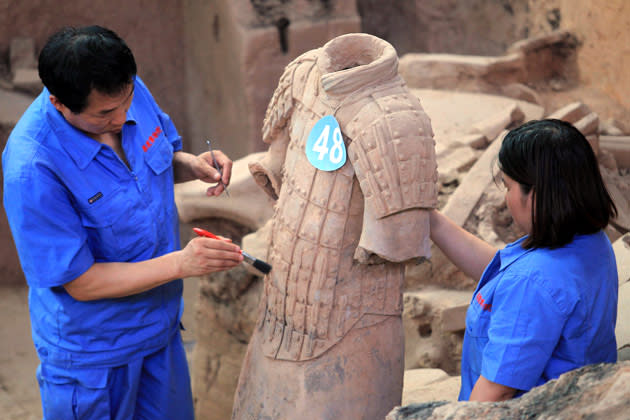 China unearths 120 new terracotta warriors