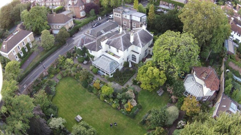 The Georgian property became a grand period house before being divided in two in the 1970s (Goldschmidt & Howland / Rightmove)