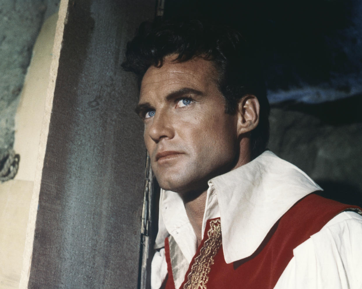 Steve Reeves (1926 - 2000) llegó a coronarse como el actor mejor pagado de Europa junto a Sophia Loren en los '50. (Foto de Silver Screen Collection/Getty Images)