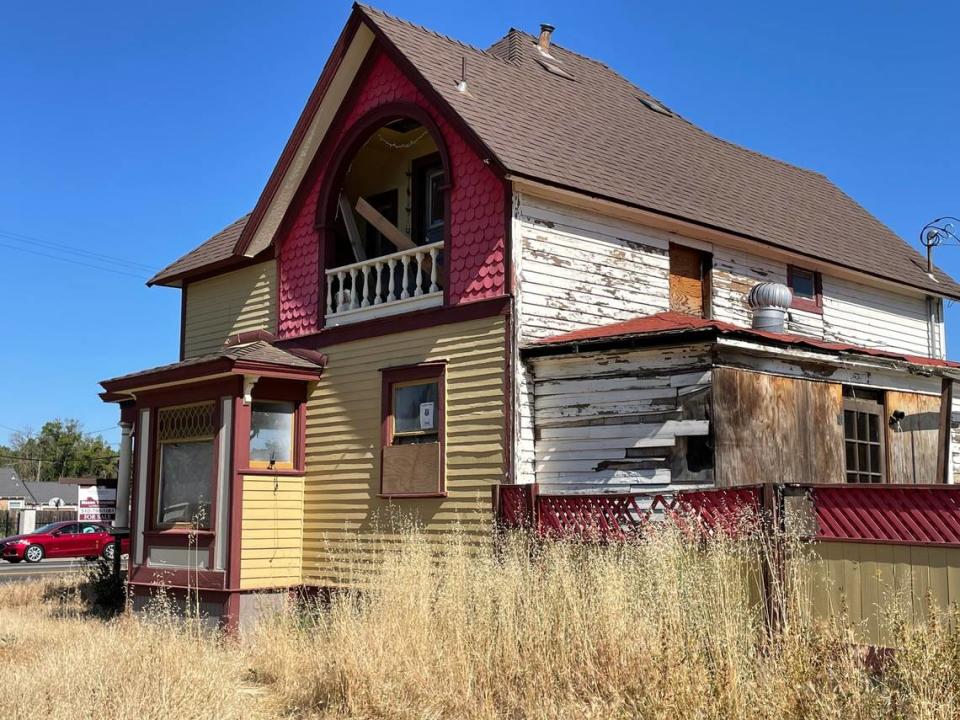 The Queen Anne Victorian-style home up for sale at Tully and Orangeburg in Modesto has seen better days.