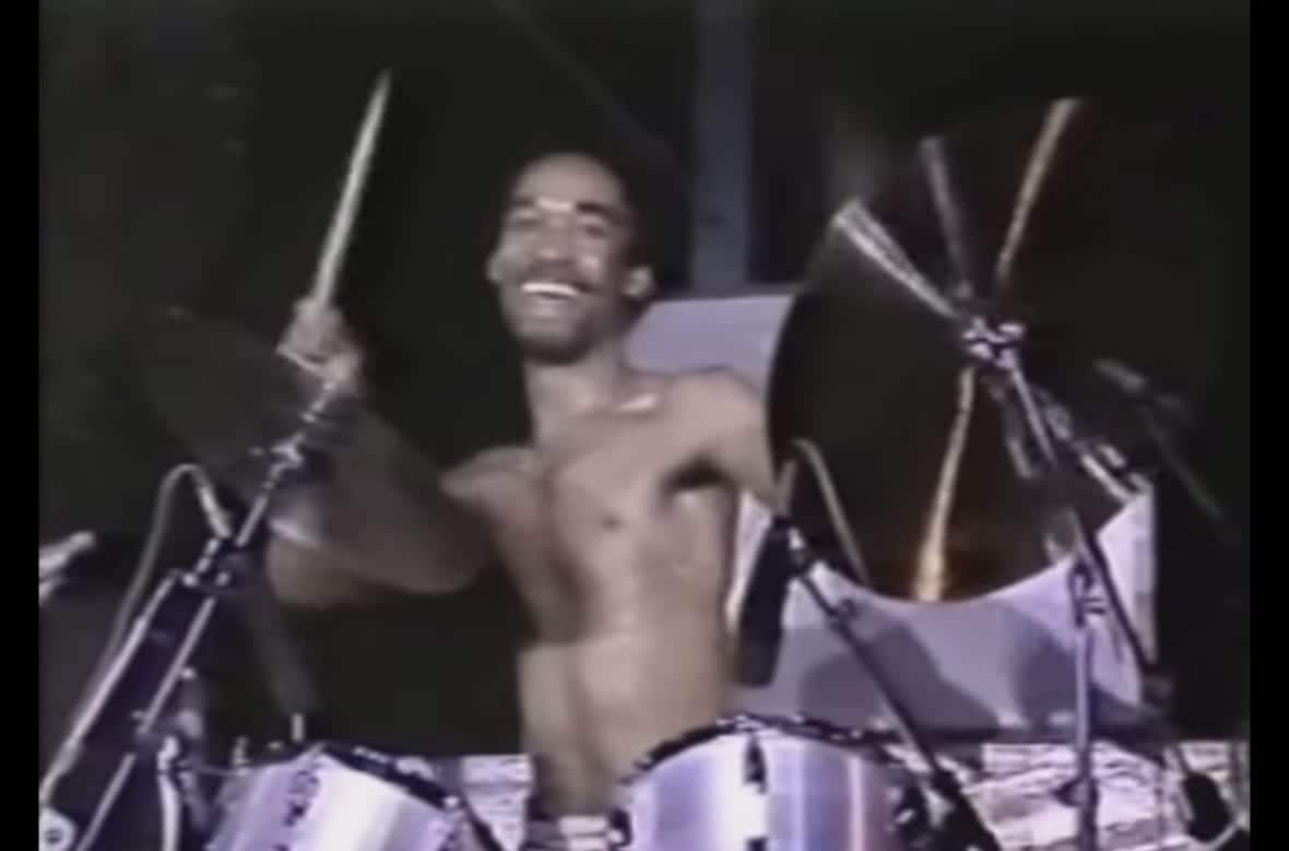 Drummer Fred White, who backed up his brothers Maurice and Verdine White in the Grammy-winning ensemble Earth, Wind & Fire, has died. He was 67. (Screenshot: YouTube – Tom Jensen)