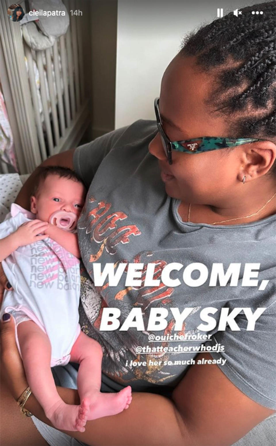 Al Roker's daughter Leila shares a cute photo of her holding her niece, Sky. (@cleilapatra via Instagram)