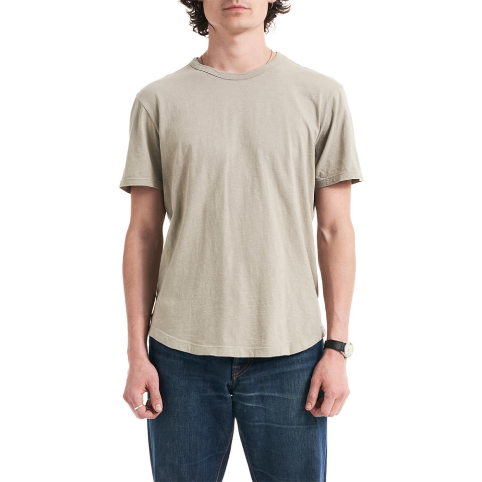 Buck Mason Curve Hem Cotton Slub T-Shirt
