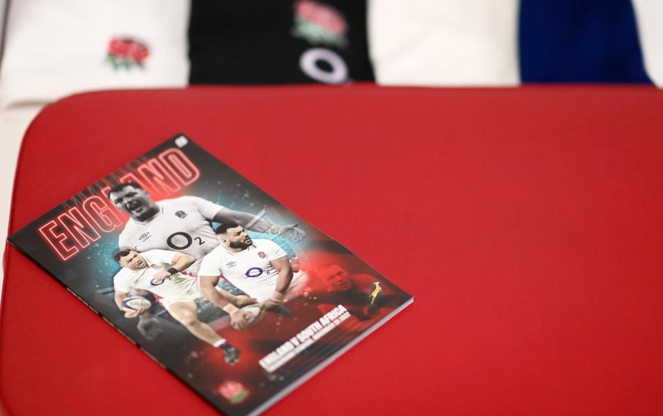  A detailed view of the match day programme is seen inside the England dressing room prior to the Autumn International match between England and South Africa - Alex Davidson/Getty Images