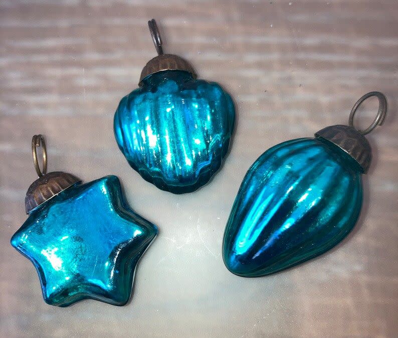 3 Vintage Kugel Ornaments