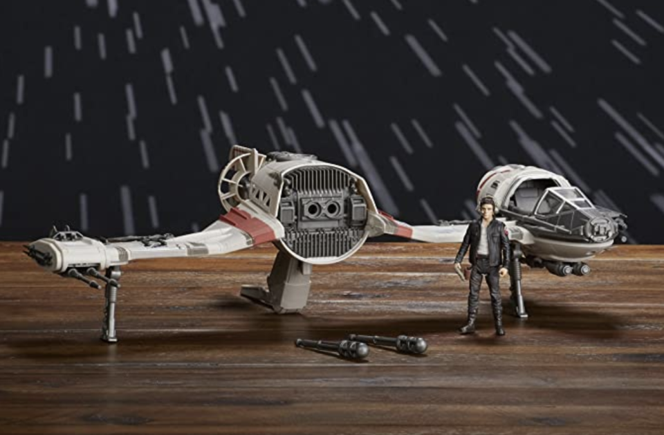 Star Wars Force Resistance Ski Speeder and Captain Poe Dameron Figure. (PHOTO: Amazon)