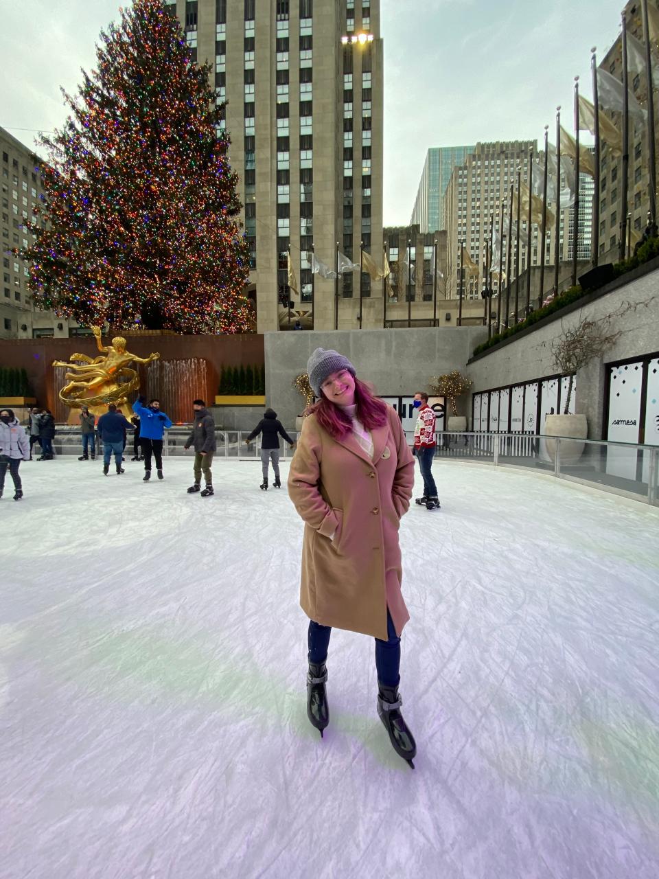 rockefeller center ice skating