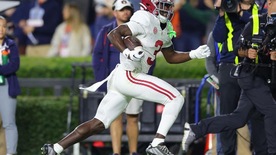 <div>AUBURN, ALABAMA - NOVEMBER 25: Terrion Arnold #3 of the Alabama Crimson Tide returns an interception on the last pass attempt by <a class="link " href="https://sports.yahoo.com/ncaaf/players/306378/" data-i13n="sec:content-canvas;subsec:anchor_text;elm:context_link" data-ylk="slk:Payton Thorne;sec:content-canvas;subsec:anchor_text;elm:context_link;itc:0">Payton Thorne</a> #1 of the <a class="link " href="https://sports.yahoo.com/ncaaf/players/405437/" data-i13n="sec:content-canvas;subsec:anchor_text;elm:context_link" data-ylk="slk:Auburn Tigers;sec:content-canvas;subsec:anchor_text;elm:context_link;itc:0">Auburn Tigers</a> in their 27-24 win at Jordan-Hare Stadium on November 25, 2023 in Auburn, Alabama. (Photo by Kevin C. Cox/Getty Images)</div>