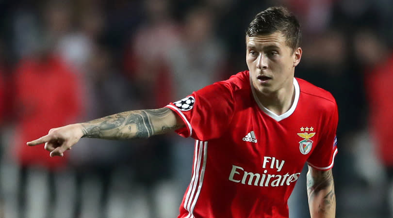 Strong, quick and a multiple Primeira Liga winner at the age of just 22.Tom Kundertexplains why Jose Mourinho was so eager to signVictor Lindelof