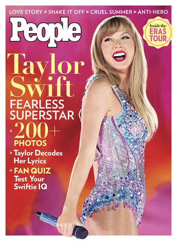 Travis Kelce Jersey Sales Spike 400% Following Taylor Swift Connection –  Rolling Stone