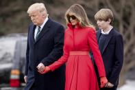 <p>Drei Tage vor seinem elften Geburtstag fliegt Barron mit seinem Präsidenten-Papa ins Wochenende nach Florida. (Bild: AP Images)</p>