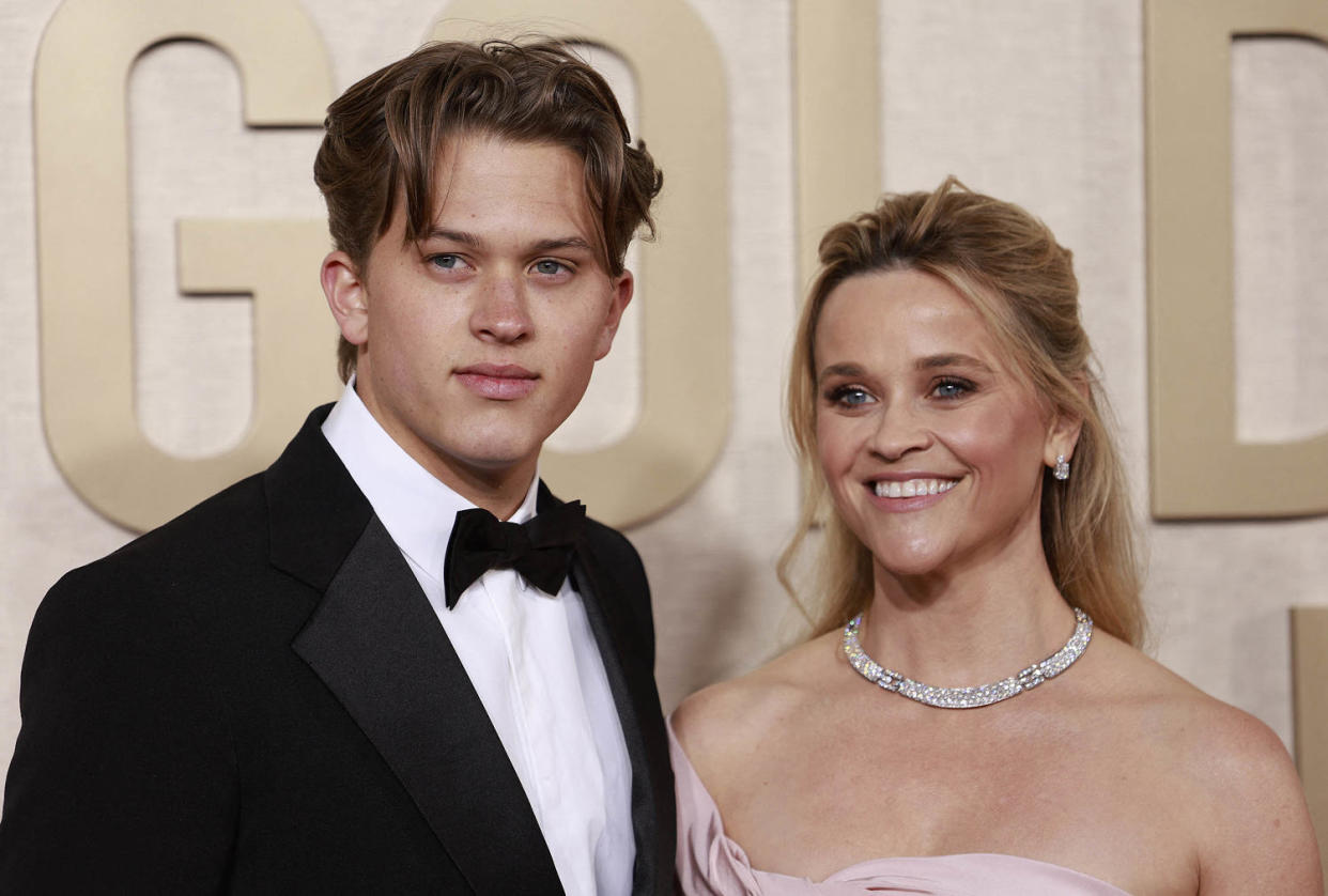 Reese Witherspoon and her son Deacon Reese  (Michael Tran / AFP via Getty Images)