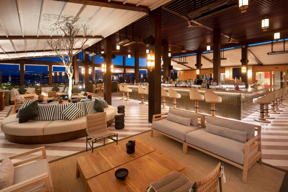 Muna Restaurant at Nobu Hotel Los Cabos (Nobu Hotel Los Cabos The Residences)