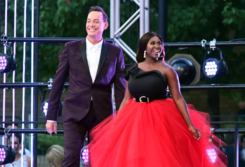 Craig Revel Horwood and Motsi Mabuse will teach Ballando classes with Giovanni Pernice